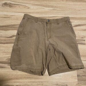 Columbia Khaki Cargo Shorts Size 34